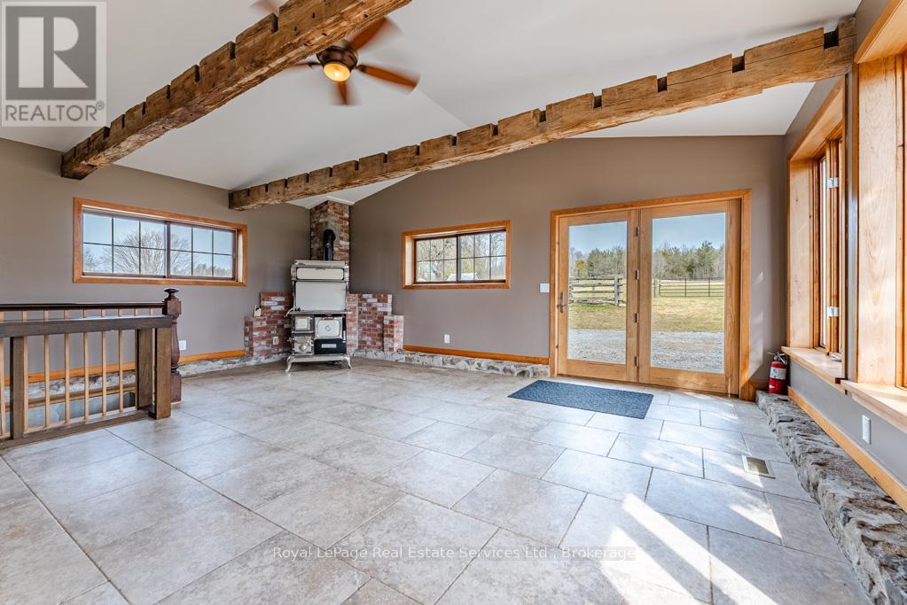 13403 Second Line, Milton (Campbellville), Ontario  L0P 1B0 - Photo 15 - W12934300