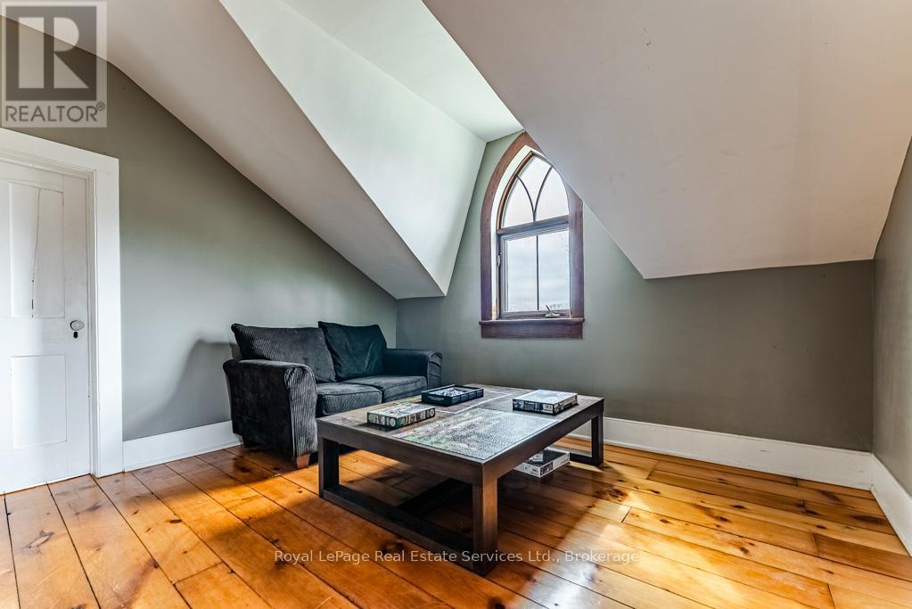 13403 Second Line, Milton (Campbellville), Ontario  L0P 1B0 - Photo 26 - W12934300