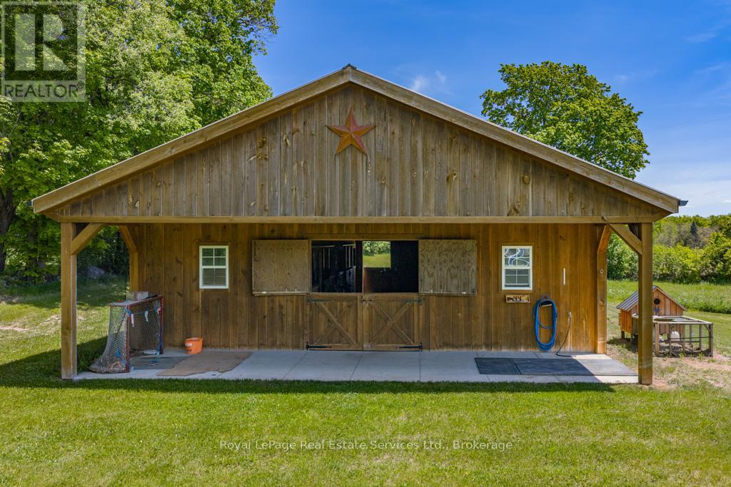 13403 Second Line, Milton (Campbellville), Ontario  L0P 1B0 - Photo 9 - W12934300