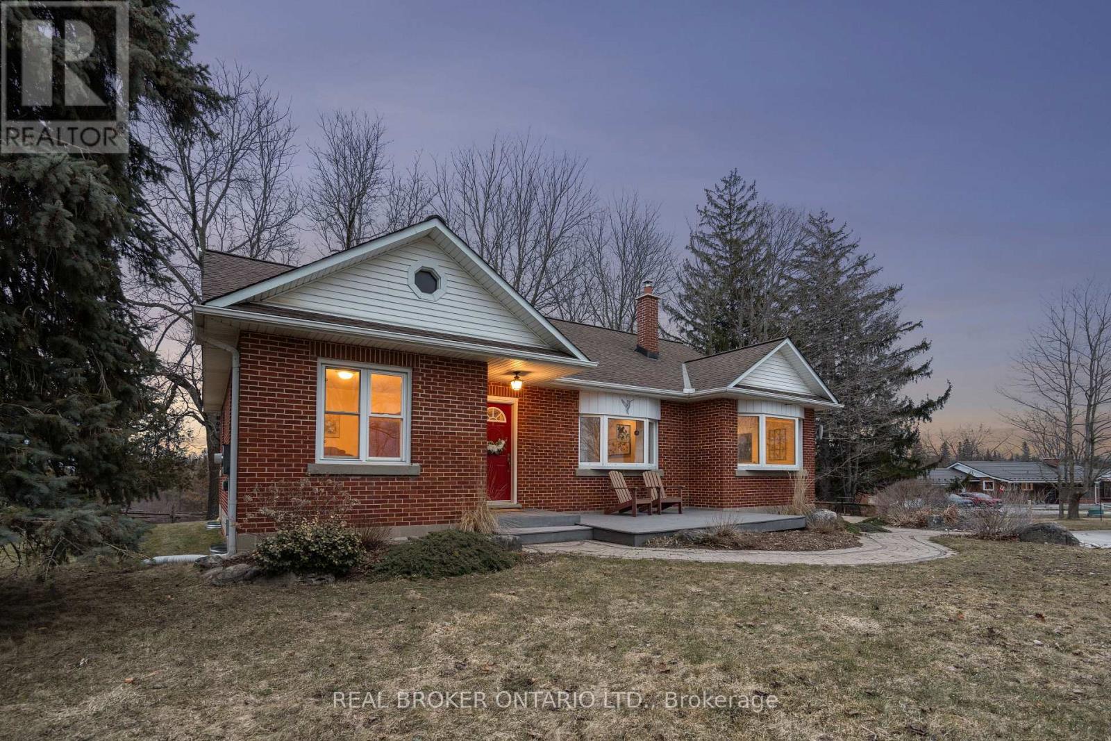 5099 First Line, Erin, Ontario  L7J 2L9 - Photo 4 - X12935320