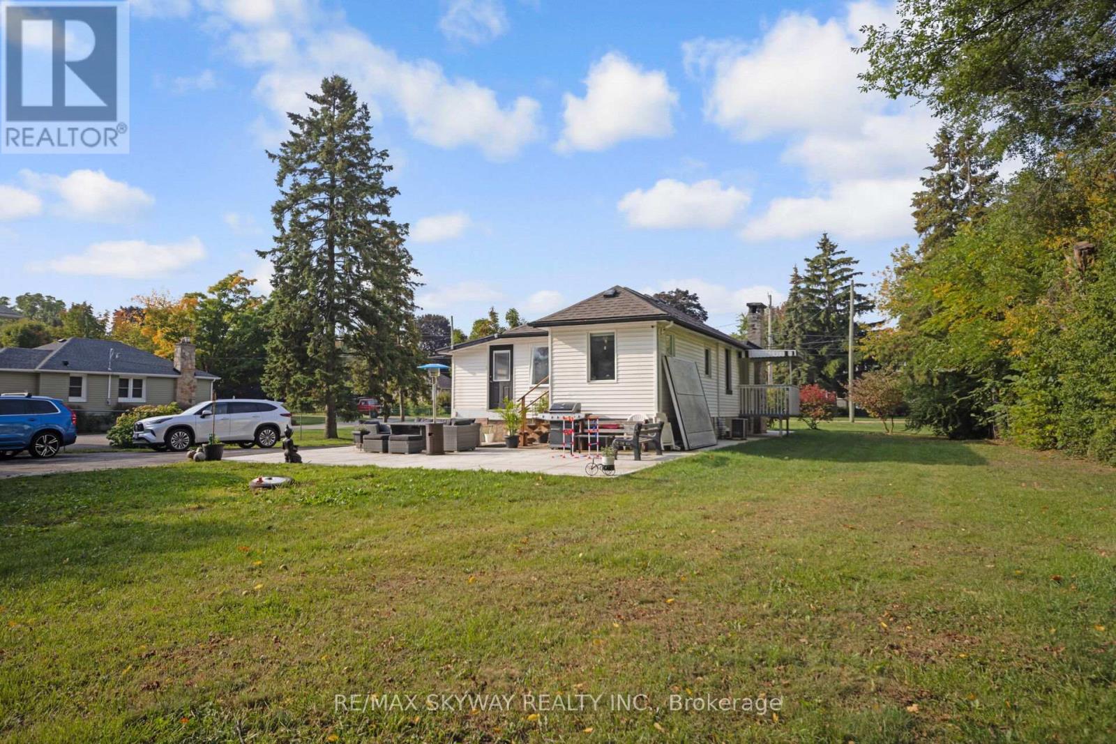 45 Confederation Street, Halton Hills (Glen Williams), Ontario  L7G 3R4 - Photo 18 - W12936932
