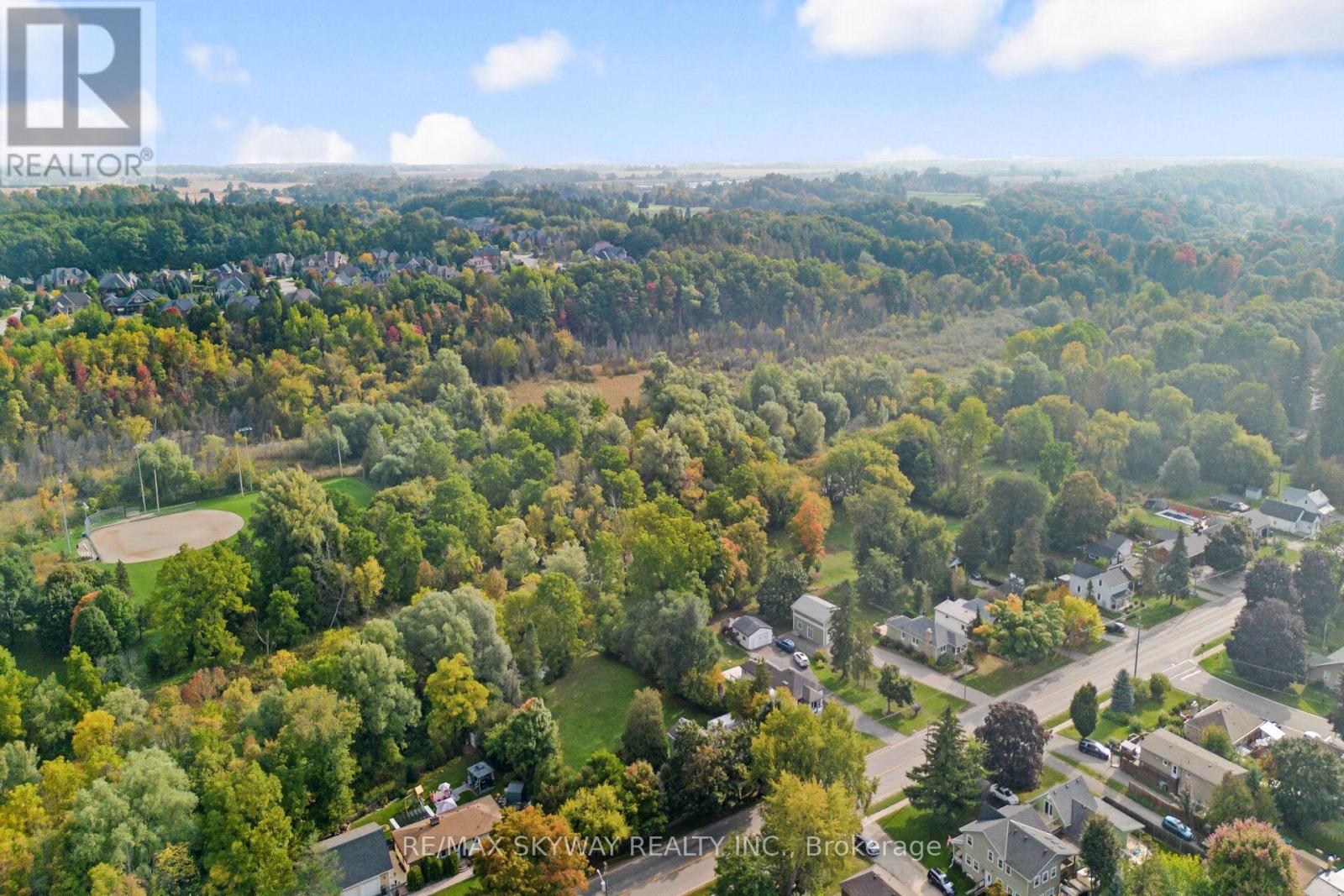 45 Confederation Street, Halton Hills (Glen Williams), Ontario  L7G 3R4 - Photo 28 - W12936932