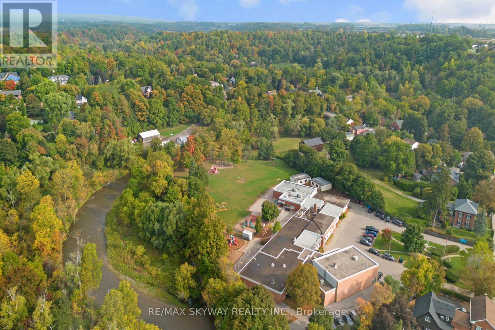 45 Confederation Street, Halton Hills (Glen Williams), Ontario  L7G 3R4 - Photo 31 - W12936932