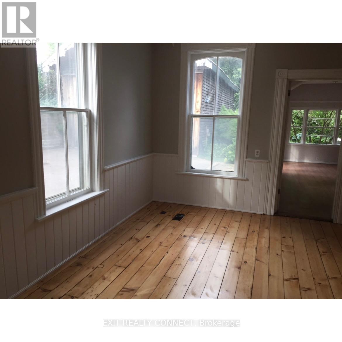 1 - 87 Main Street N, Milton (Campbellville), Ontario  L0P 1B0 - Photo 10 - W12937074