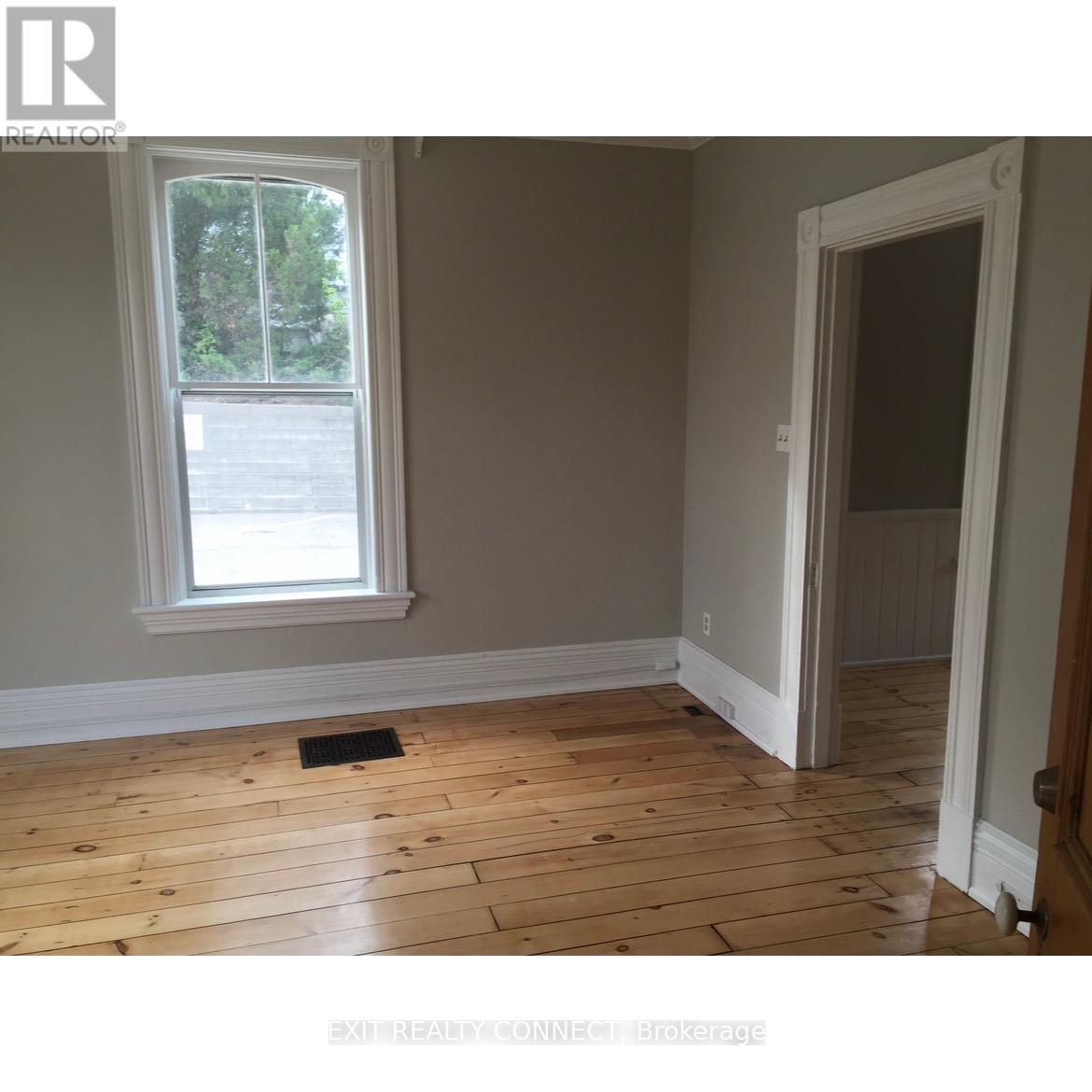 1 - 87 Main Street N, Milton (Campbellville), Ontario  L0P 1B0 - Photo 8 - W12937074