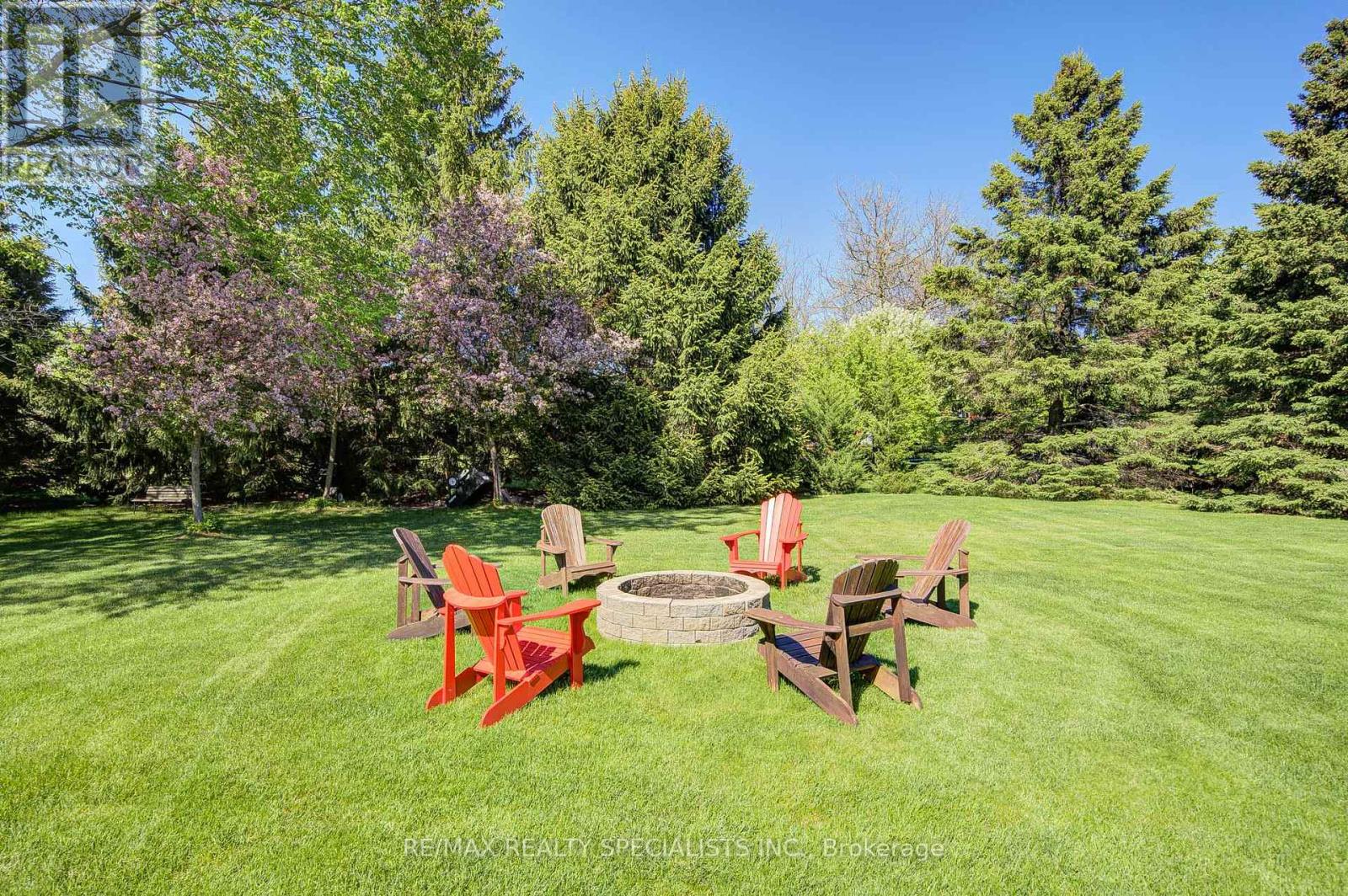 11 Bridlewood Boulevard, Halton Hills (Rural Halton Hills), Ontario  L0P 1H0 - Photo 47 - W12939078