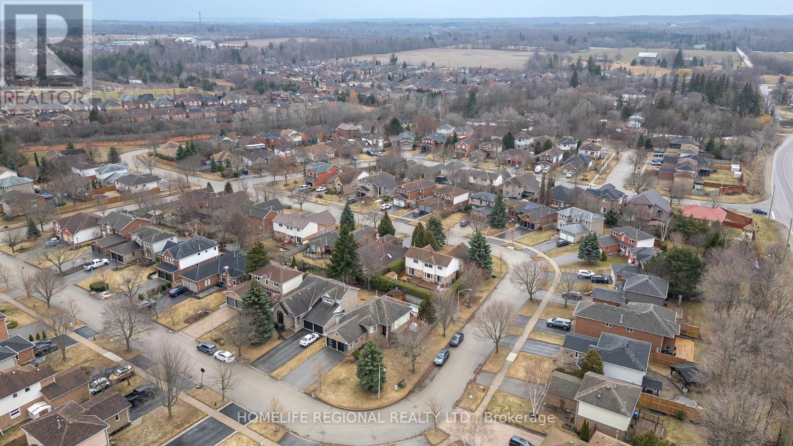 20 Ruddell Crescent, Halton Hills (Georgetown), Ontario  L7G 5N4 - Photo 34 - W12939110