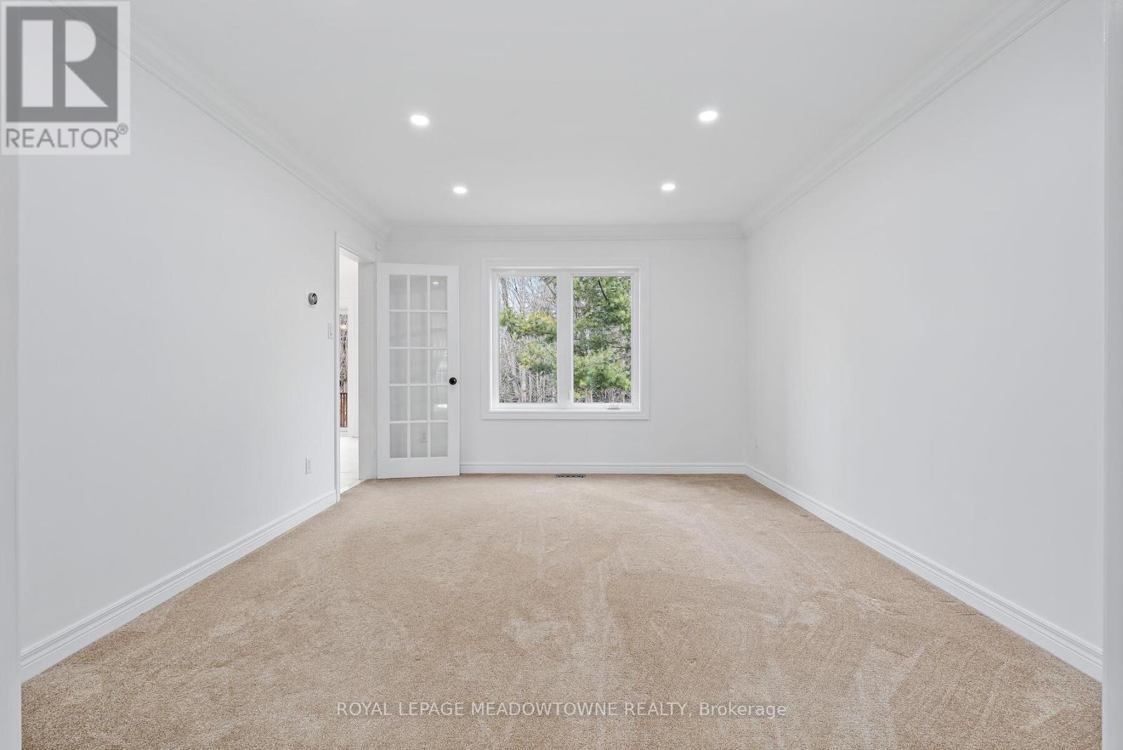 29 Hamilton Crescent, Halton Hills (Georgetown), Ontario  L7G 5K9 - Photo 16 - W12940074