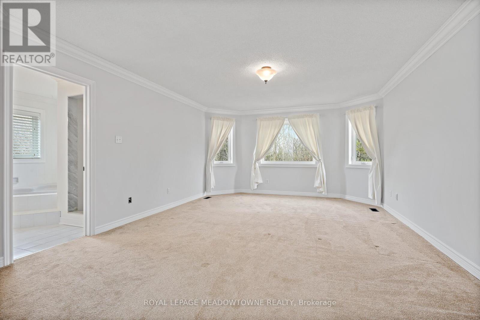 29 Hamilton Crescent, Halton Hills (Georgetown), Ontario  L7G 5K9 - Photo 24 - W12940074