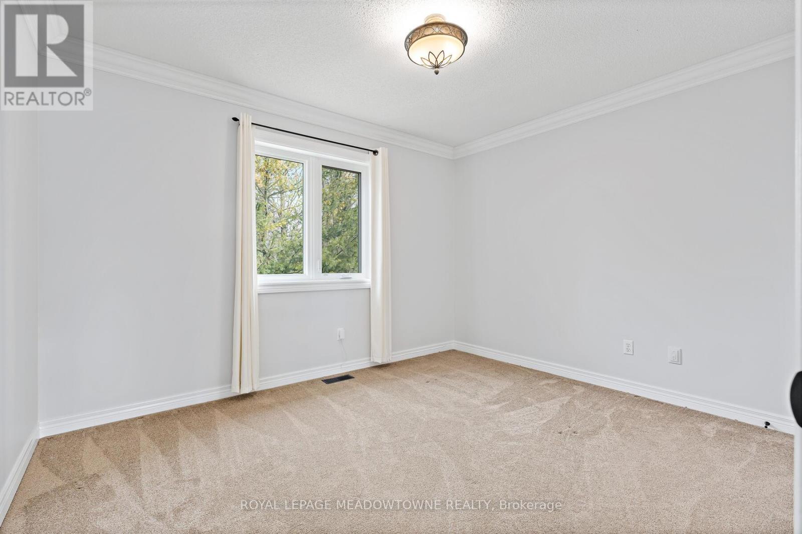 29 Hamilton Crescent, Halton Hills (Georgetown), Ontario  L7G 5K9 - Photo 31 - W12940074