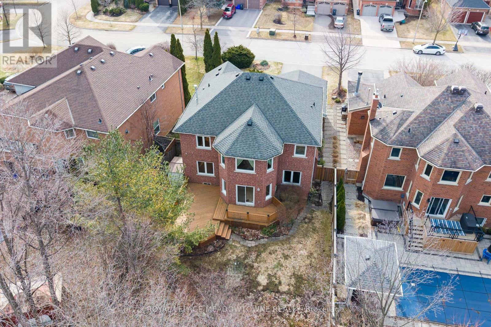 29 Hamilton Crescent, Halton Hills (Georgetown), Ontario  L7G 5K9 - Photo 42 - W12940074