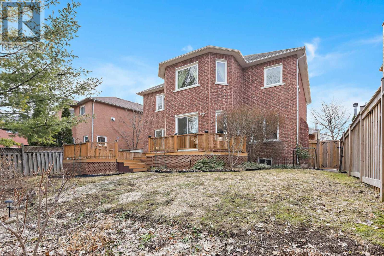 29 Hamilton Crescent, Halton Hills (Georgetown), Ontario  L7G 5K9 - Photo 43 - W12940074