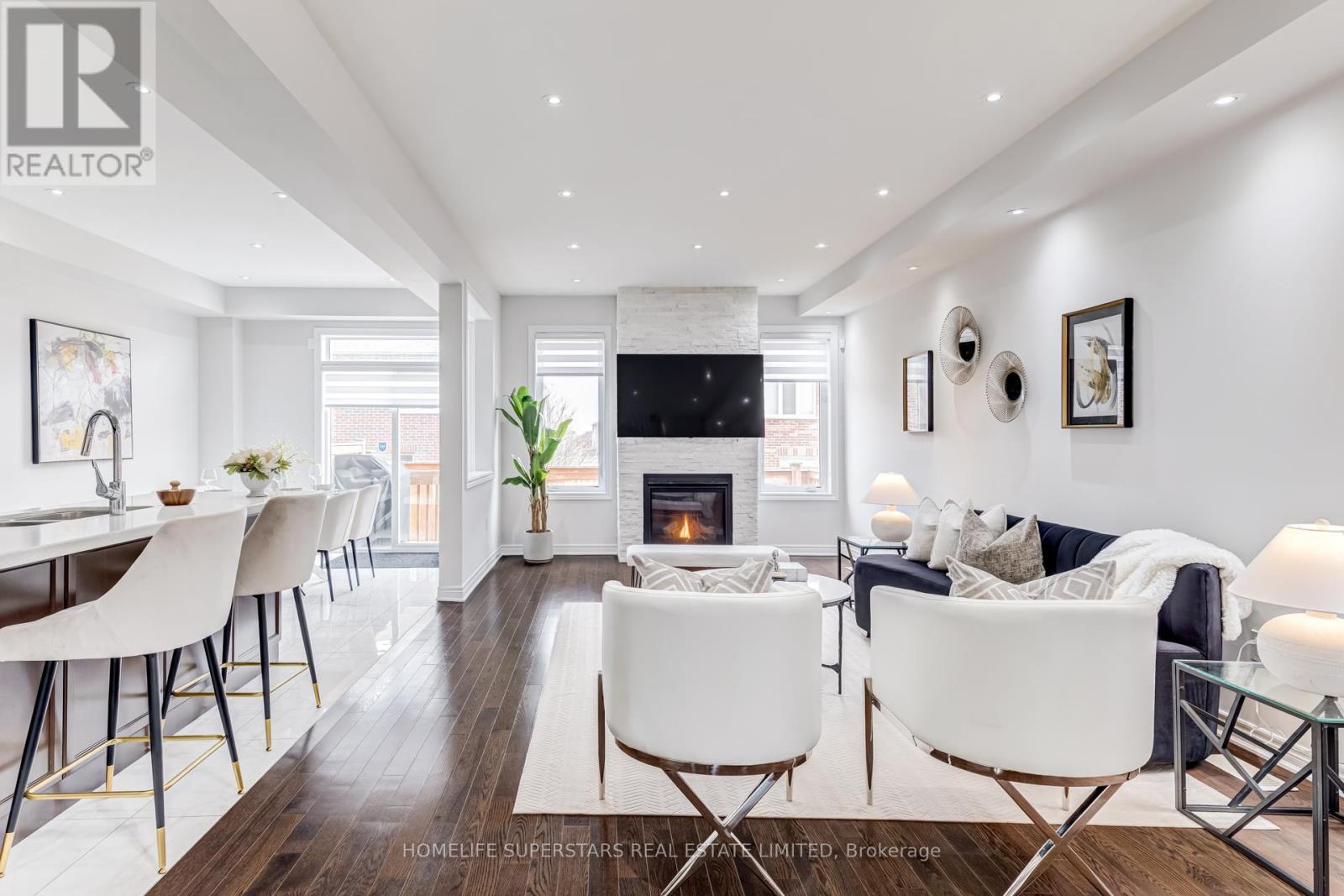 39 Rain Forest Lane, Halton Hills (Georgetown), Ontario  L7G 0L8 - Photo 5 - W12942058