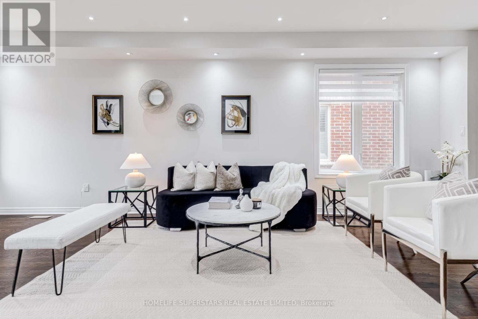 39 Rain Forest Lane, Halton Hills (Georgetown), Ontario  L7G 0L8 - Photo 7 - W12942058