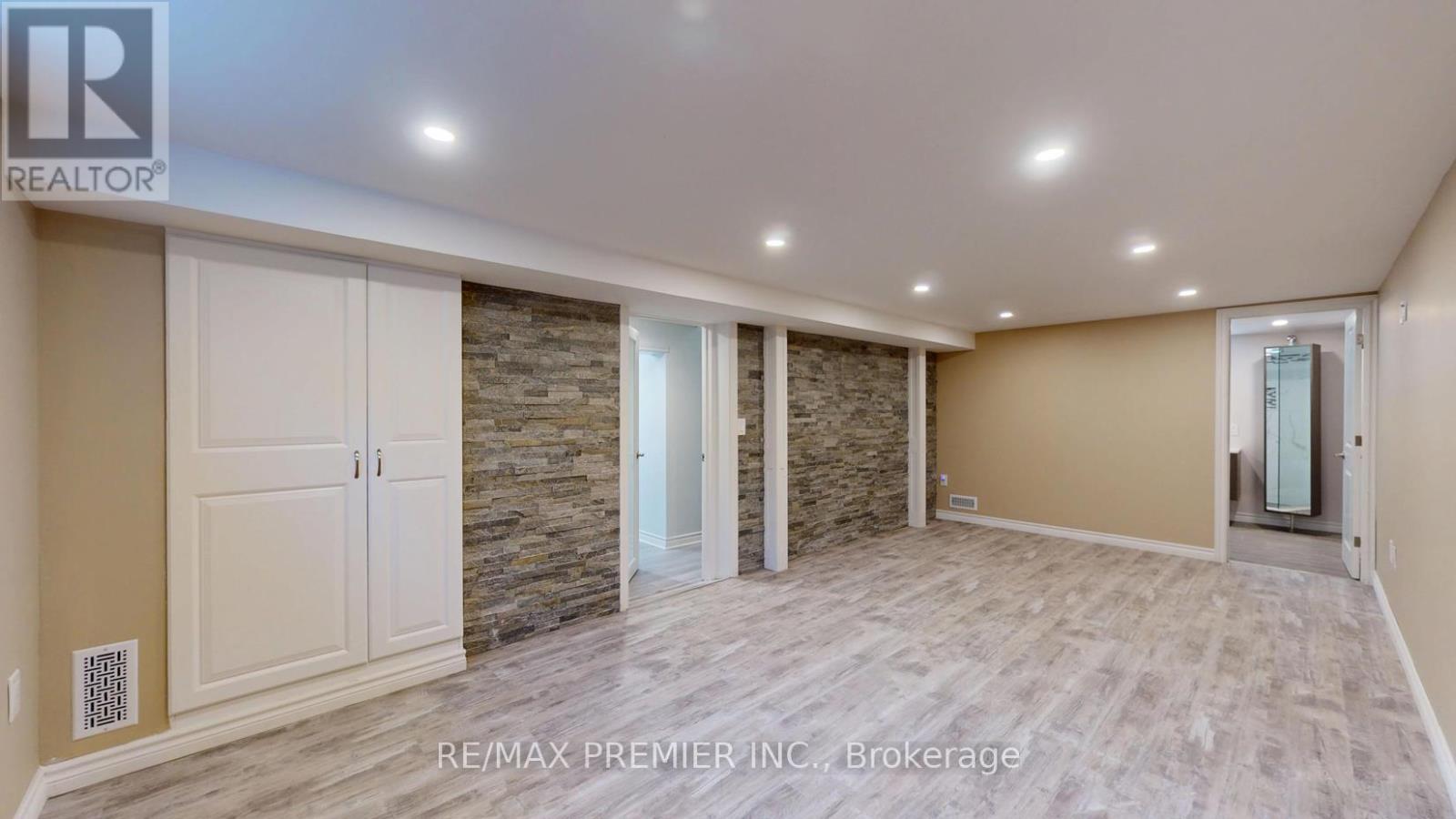 9190 Trafalgar Road, Halton Hills (Rural Halton Hills), Ontario  L7G 4S5 - Photo 14 - W12942514