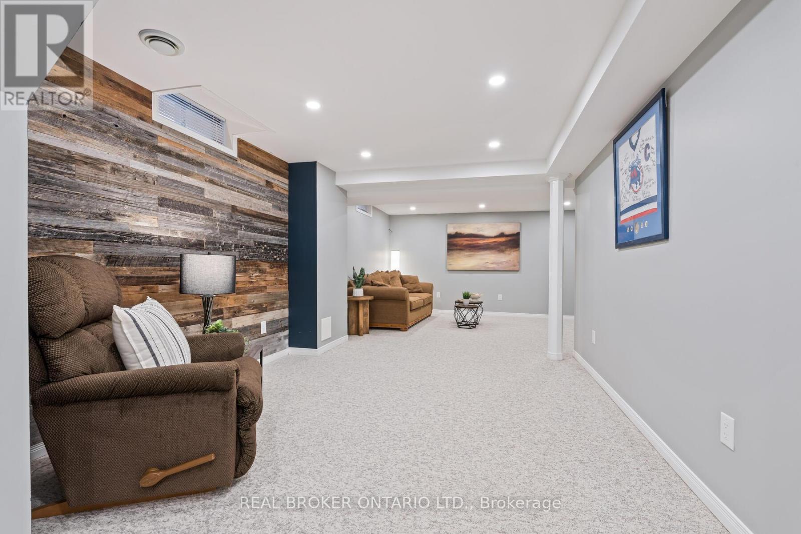 15 Smith Drive, Halton Hills (Georgetown), Ontario  L7G 5K7 - Photo 22 - W12943898