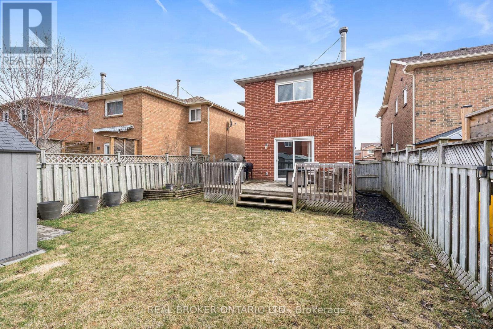 15 Smith Drive, Halton Hills (Georgetown), Ontario  L7G 5K7 - Photo 24 - W12943898