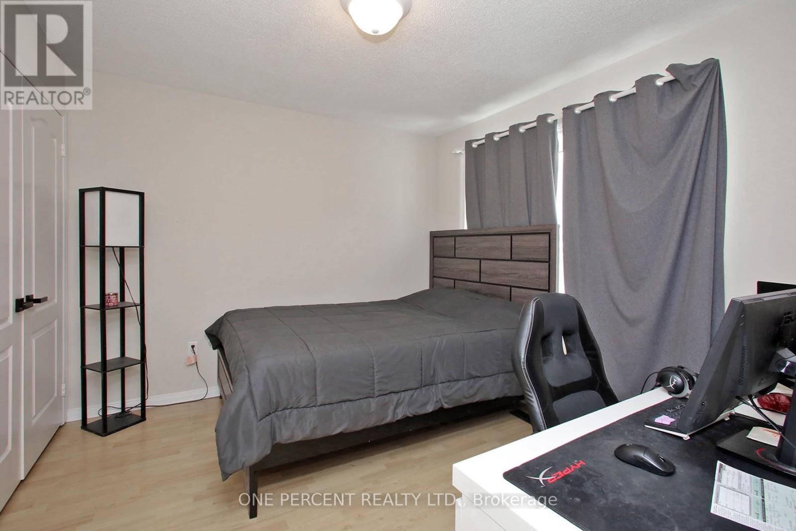 5 Watson Road, Halton Hills (Georgetown), Ontario  L7G 5N8 - Photo 24 - W12944334