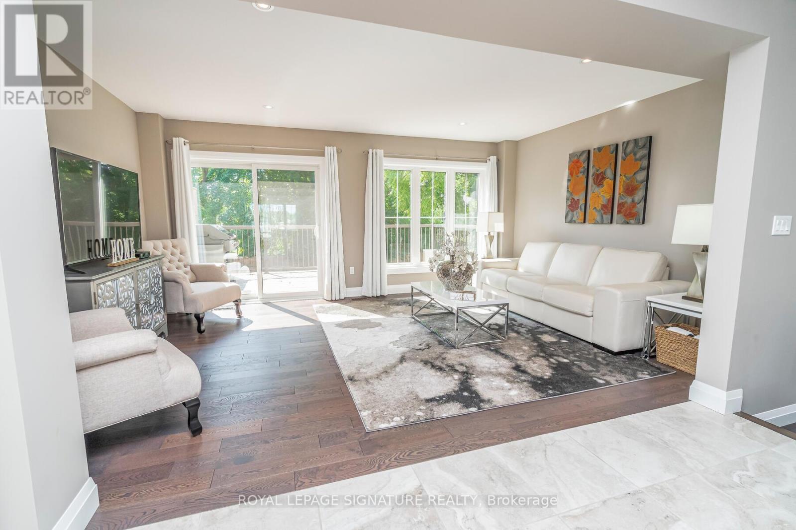 156 Church Street E, Halton Hills (Ac Acton), Ontario  L7J 1L6 - Photo 10 - W12945080