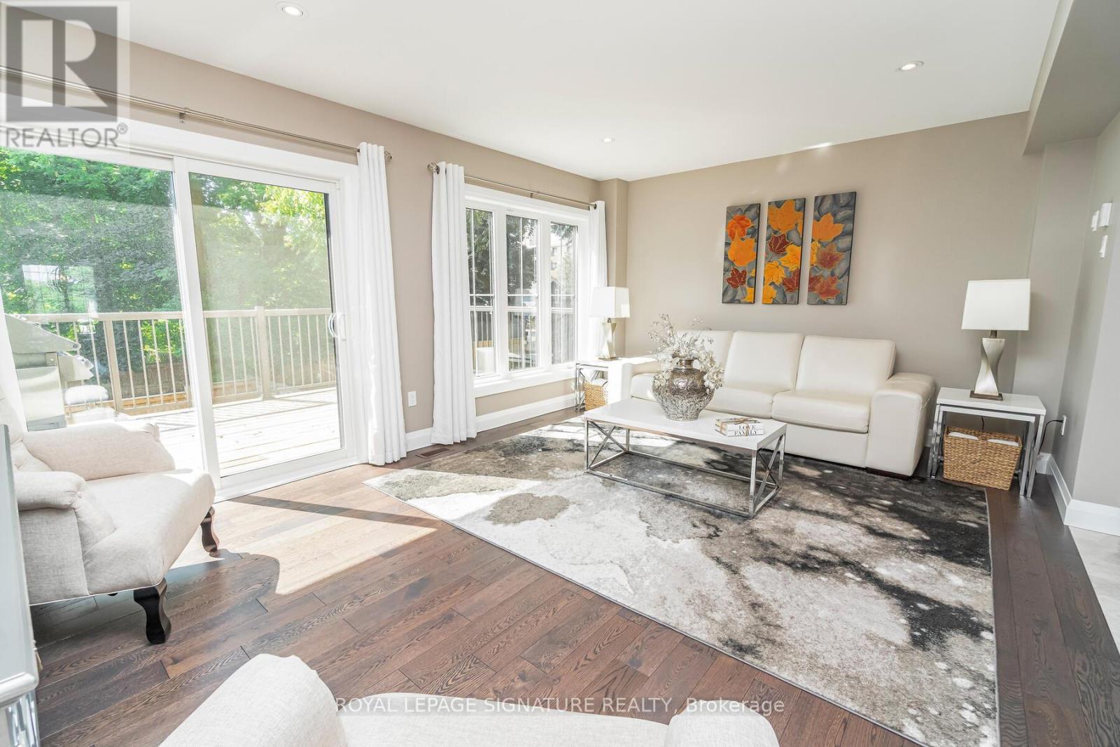 156 Church Street E, Halton Hills (Ac Acton), Ontario  L7J 1L6 - Photo 11 - W12945080