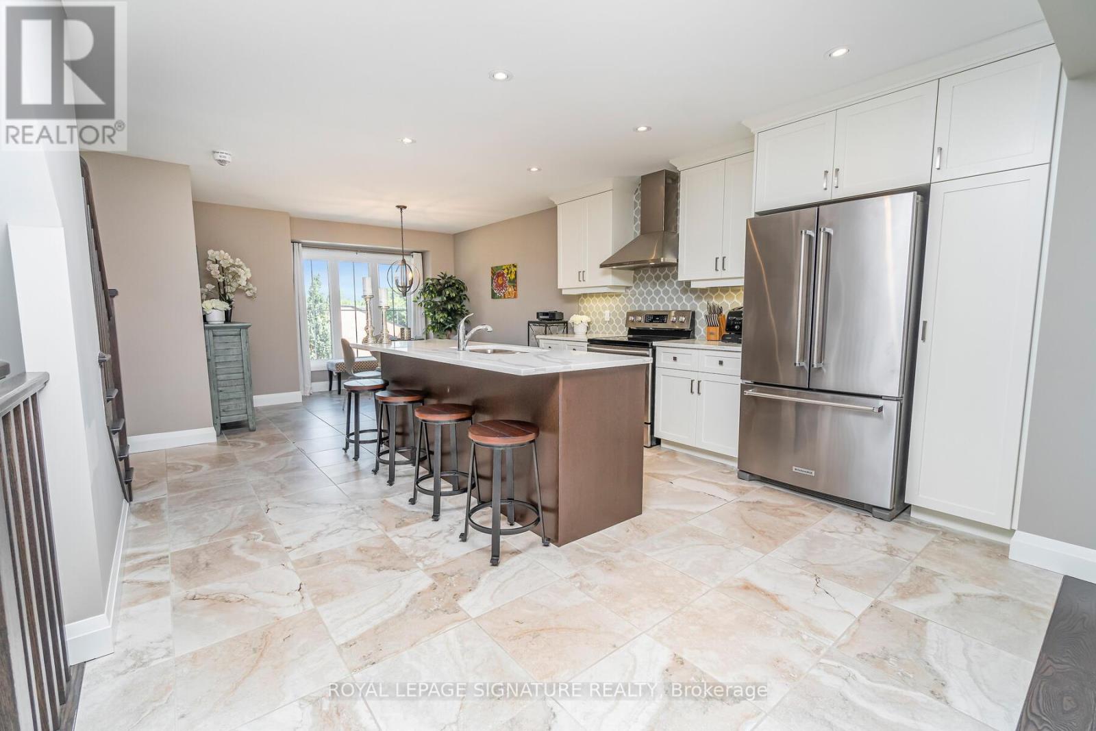 156 Church Street E, Halton Hills (Ac Acton), Ontario  L7J 1L6 - Photo 14 - W12945080