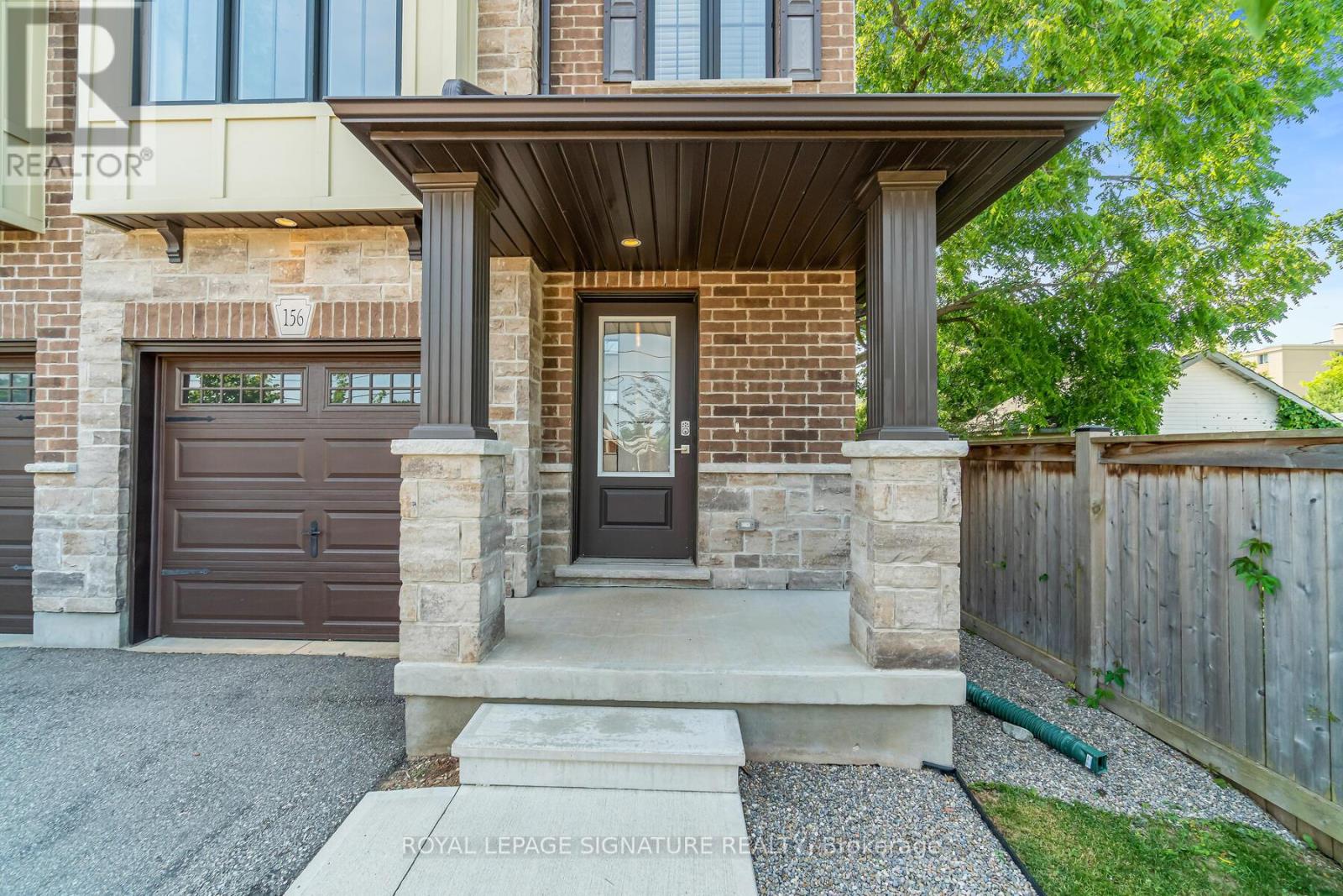 156 Church Street E, Halton Hills (Ac Acton), Ontario  L7J 1L6 - Photo 3 - W12945080