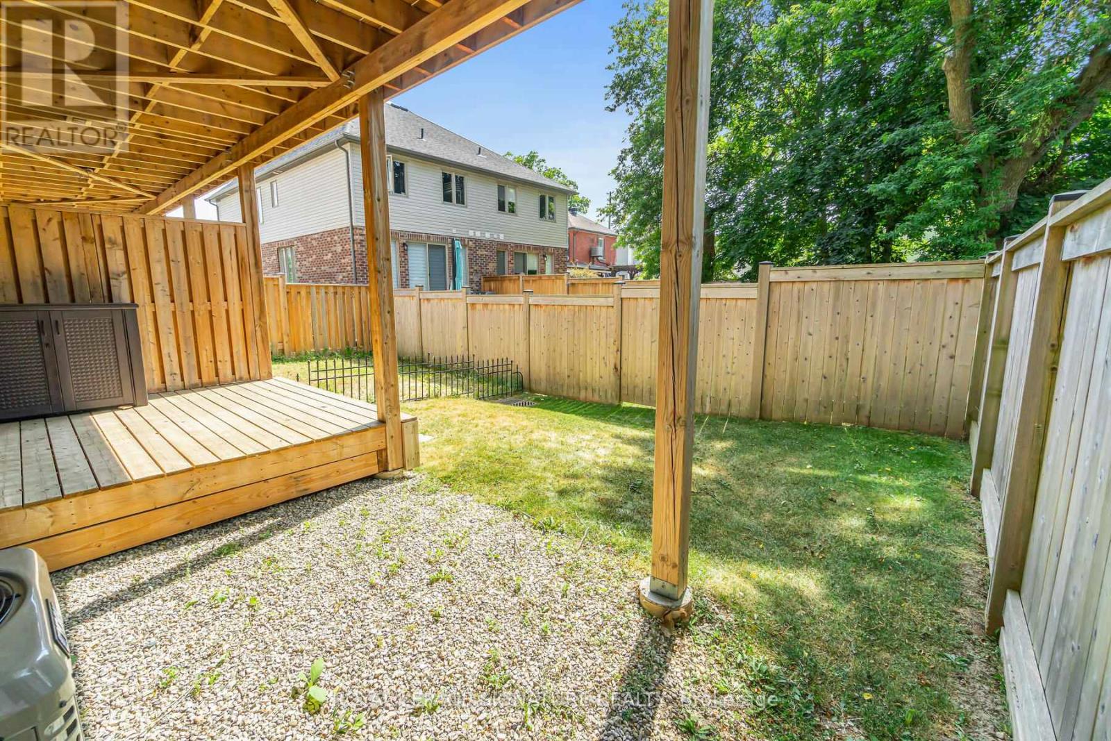 156 Church Street E, Halton Hills (Ac Acton), Ontario  L7J 1L6 - Photo 34 - W12945080