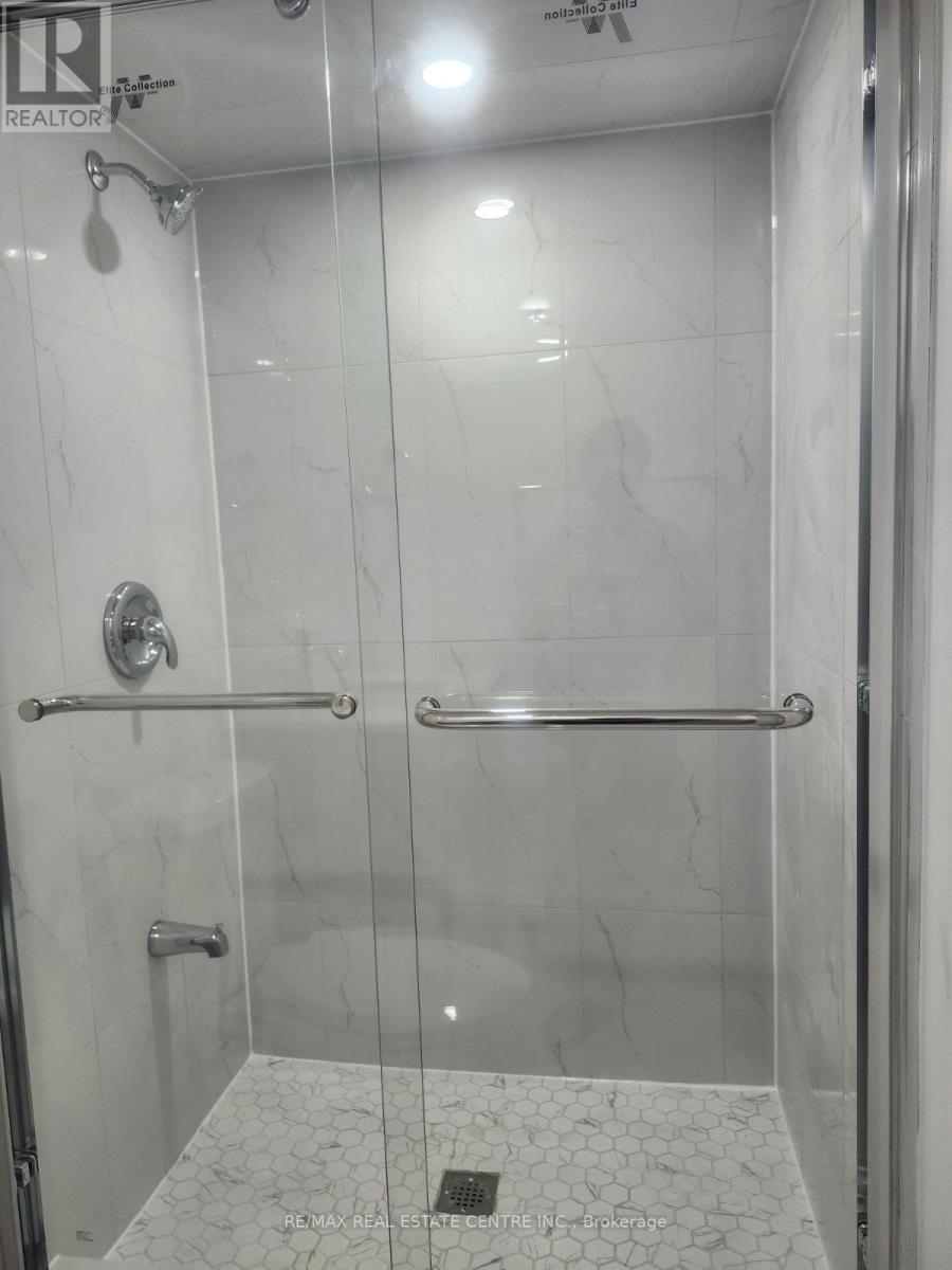 Bsmt2 - 1 Branigan Crescent, Halton Hills (Georgetown), Ontario  L0P 1K0 - Photo 4 - W12945084