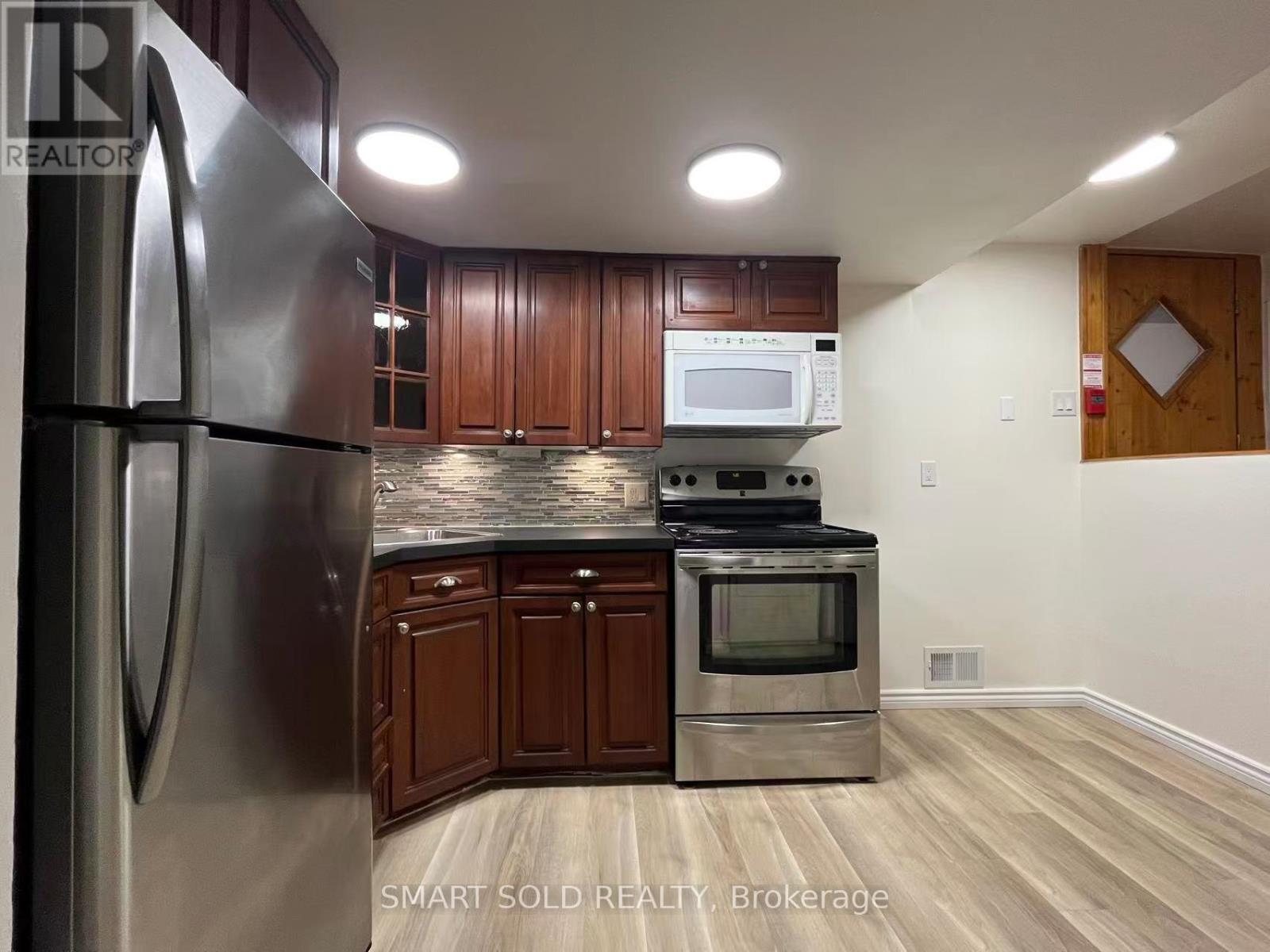 Unit 3 - 77 King Street, Halton Hills (Georgetown), Ontario  L7G 2G8 - Photo 2 - W12948846