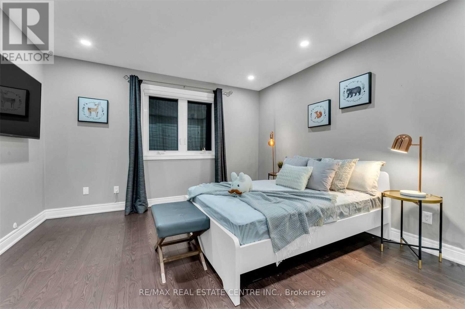 11135 Menzies Court, Milton (Brookville/haltonville), Ontario  L0P 1B0 - Photo 26 - W12949558