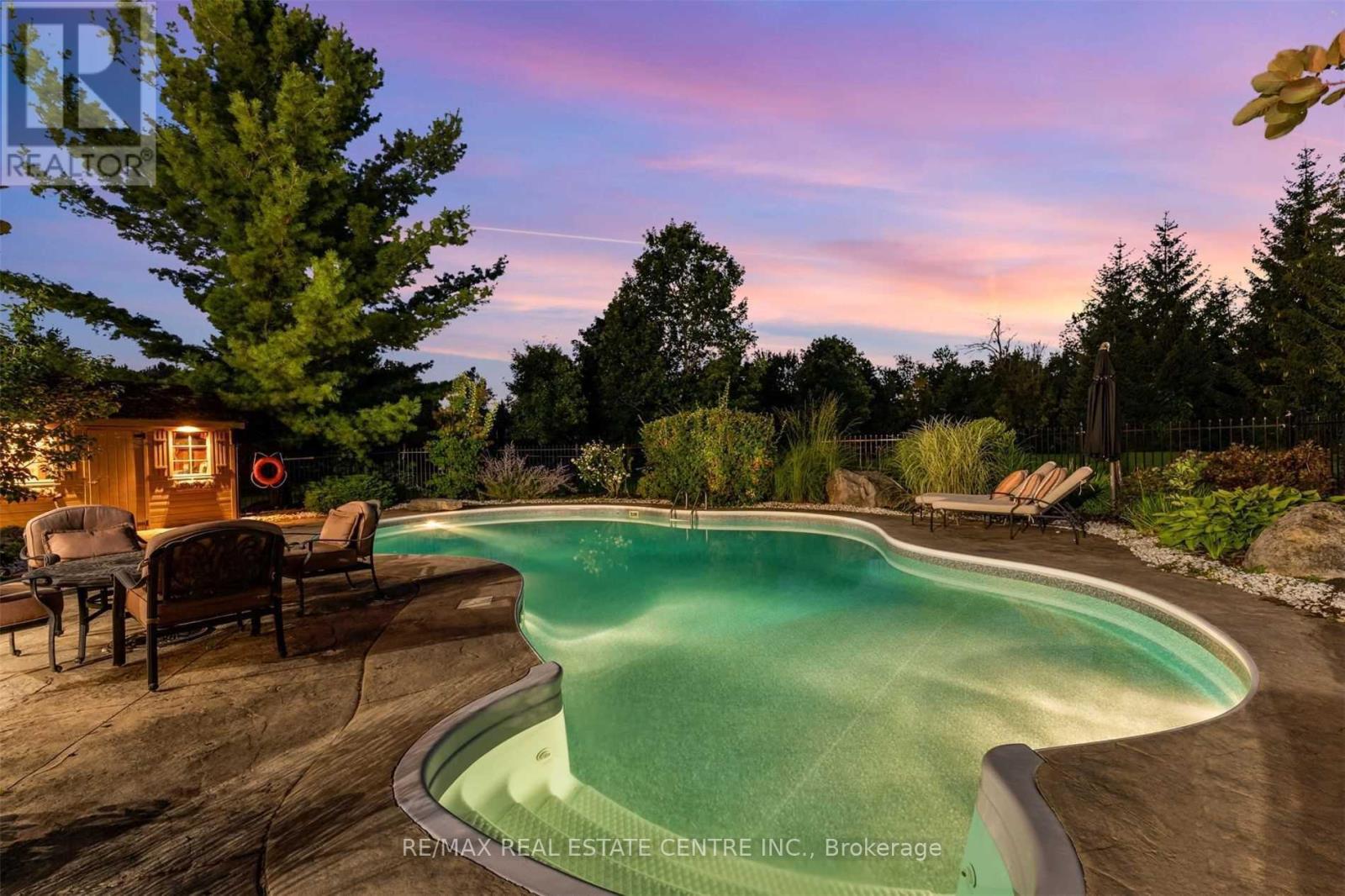 11135 Menzies Court, Milton (Brookville/haltonville), Ontario  L0P 1B0 - Photo 33 - W12949558