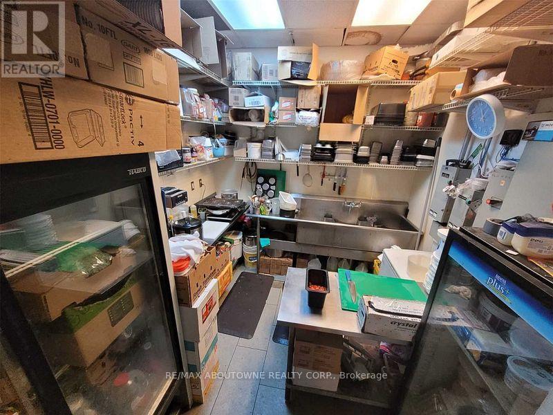 Fc 7 - 280 Guelph Street, Halton Hills (Georgetown), Ontario  L7G 4B1 - Photo 2 - W12949942