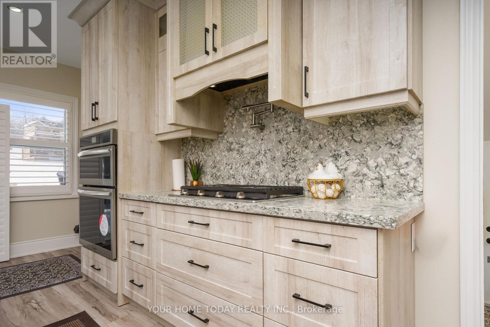 12598 Fourth Line, Halton Hills (Rural Halton Hills), Ontario  L7J 2M1 - Photo 13 - W12950210