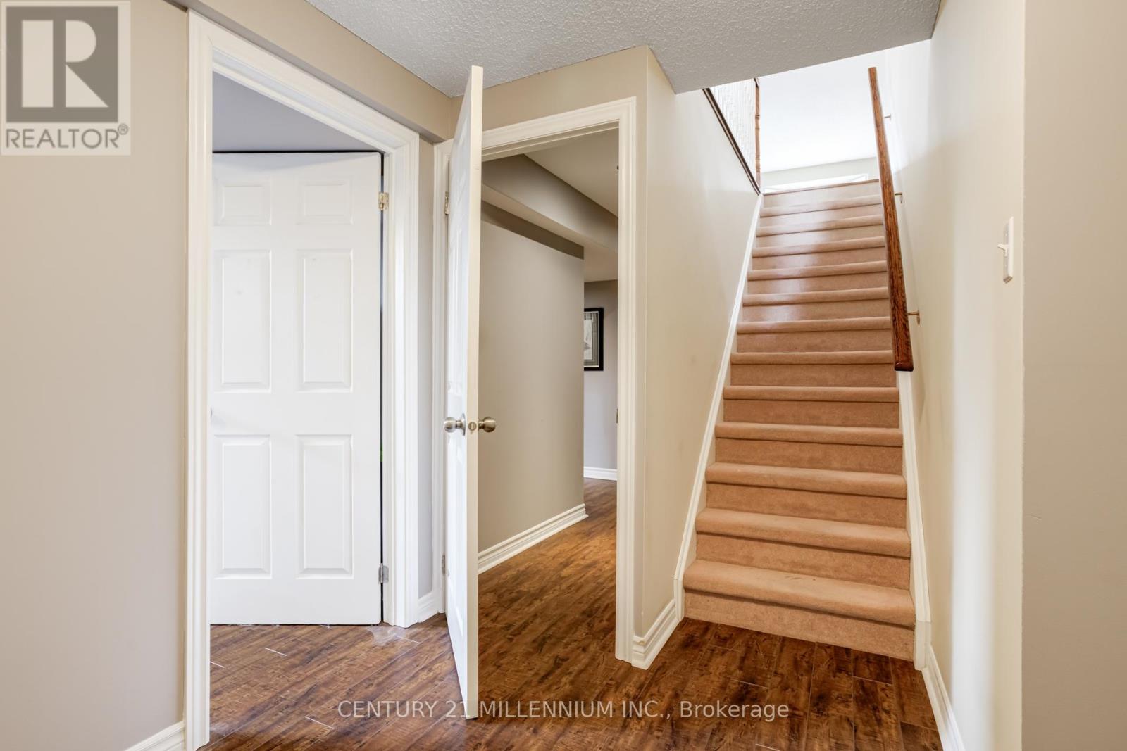 93 Samuel Crescent, Halton Hills (Georgetown), Ontario  L7G 5J3 - Photo 25 - W12951064