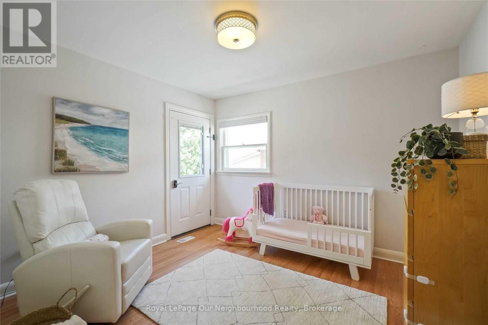 45 Main Street N, Milton (Campbellville), Ontario  L0P 1B0 - Photo 14 - W12956498