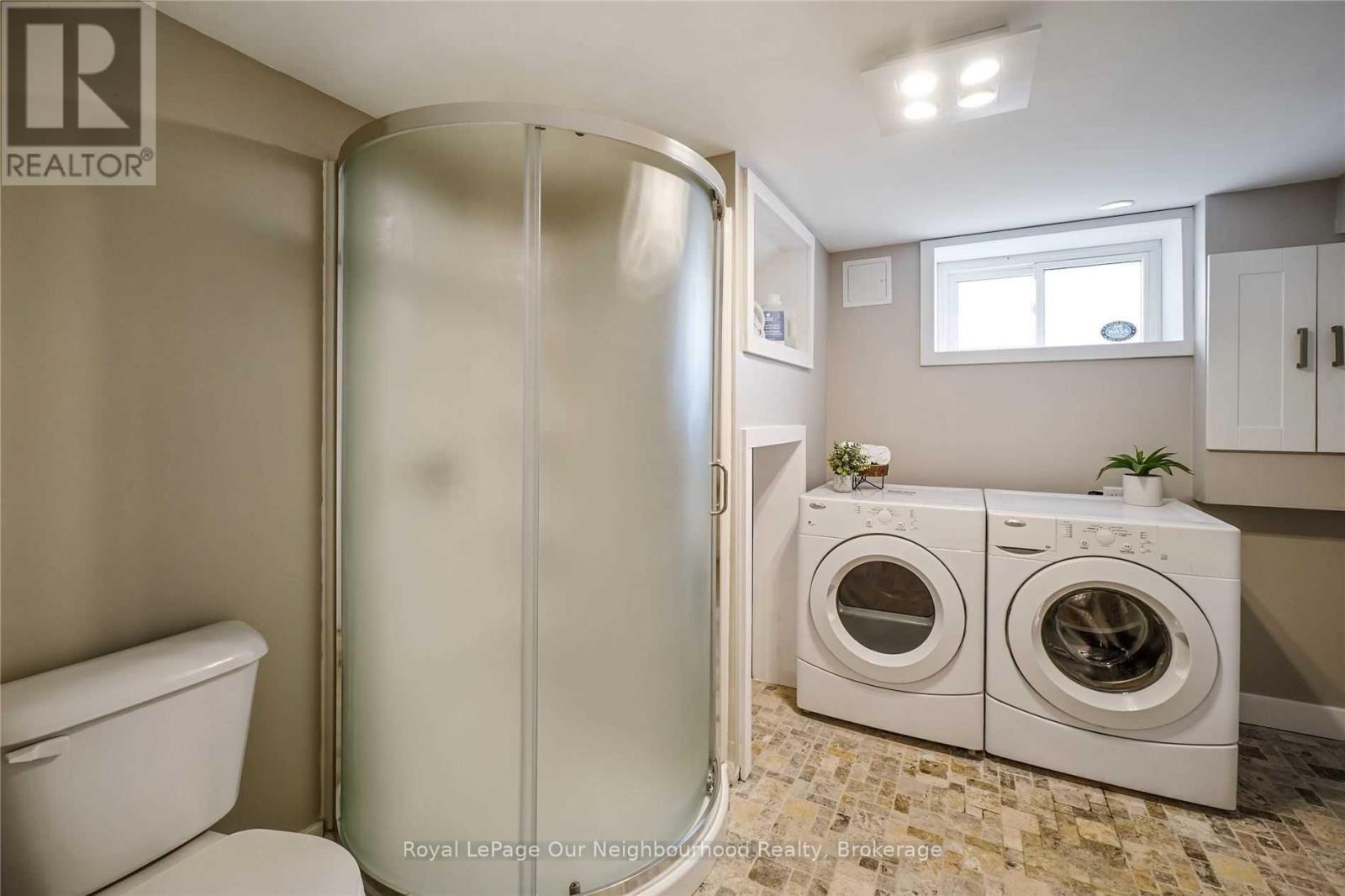 45 Main Street N, Milton (Campbellville), Ontario  L0P 1B0 - Photo 26 - W12956498