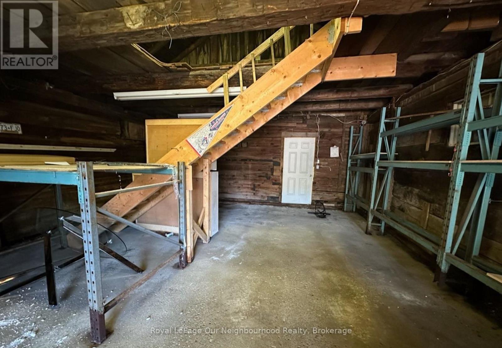 51 Main Street N, Milton (Campbellville), Ontario  L0P 1B0 - Photo 3 - W12956500