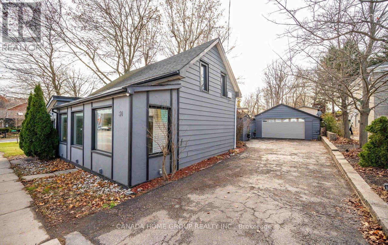 30 Main Street N, Milton (Campbellville), Ontario  L0P 1B0 - Photo 31 - W12956548