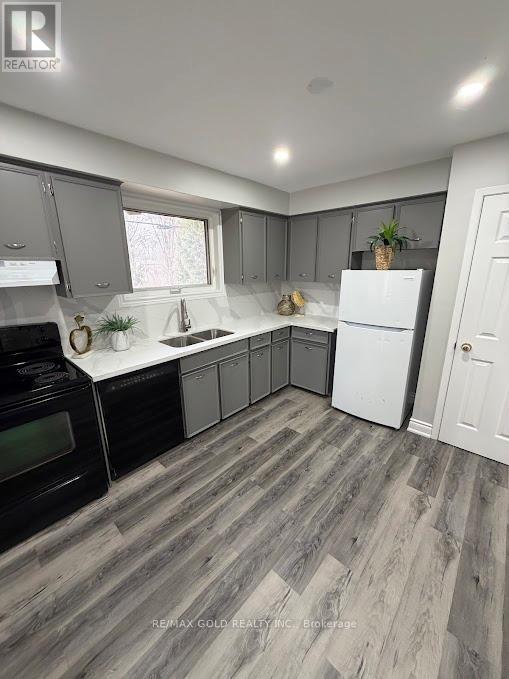 70 Greystone Crescent, Halton Hills (Georgetown), Ontario  L7G 1G9 - Photo 14 - W12960840