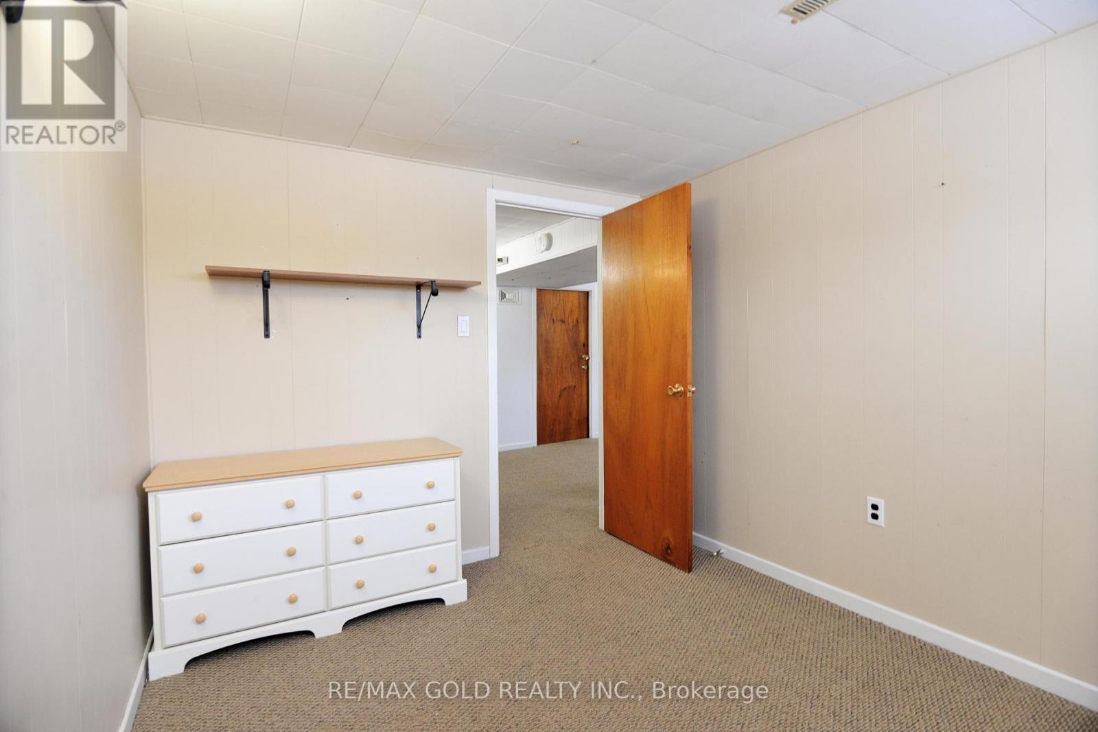 70 Greystone Crescent, Halton Hills (Georgetown), Ontario  L7G 1G9 - Photo 28 - W12960840