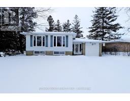 <div class="price">$949,000</div> 70 Greystone Crescent, Halton Hills (Georgetown)<br><div style="margin-bottom:8px;"><small>RE/MAX Gold Realty Inc.</small></div><div class='bed_bath'>5 Bed | 2 Bath</div>