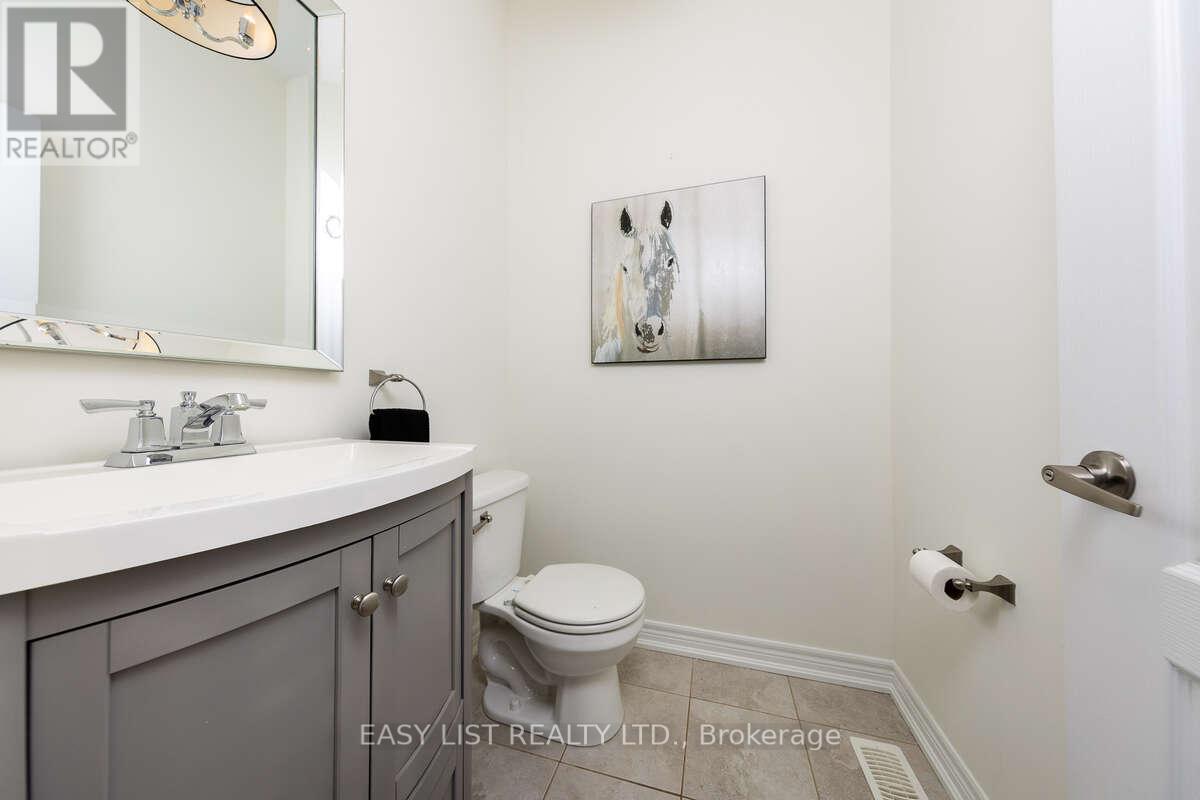 68 Jolana Crescent, Halton Hills (Georgetown), Ontario  L7G 0G4 - Photo 21 - W12962120