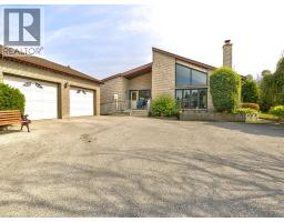 <div class="price">$1,629,000</div> 11331 Amos Drive, Milton<br><div style="margin-bottom:8px;"><small>Century 21 Miller Real Estate Ltd.</small></div><div class='bed_bath'>3 Bed | 2 Bath</div>