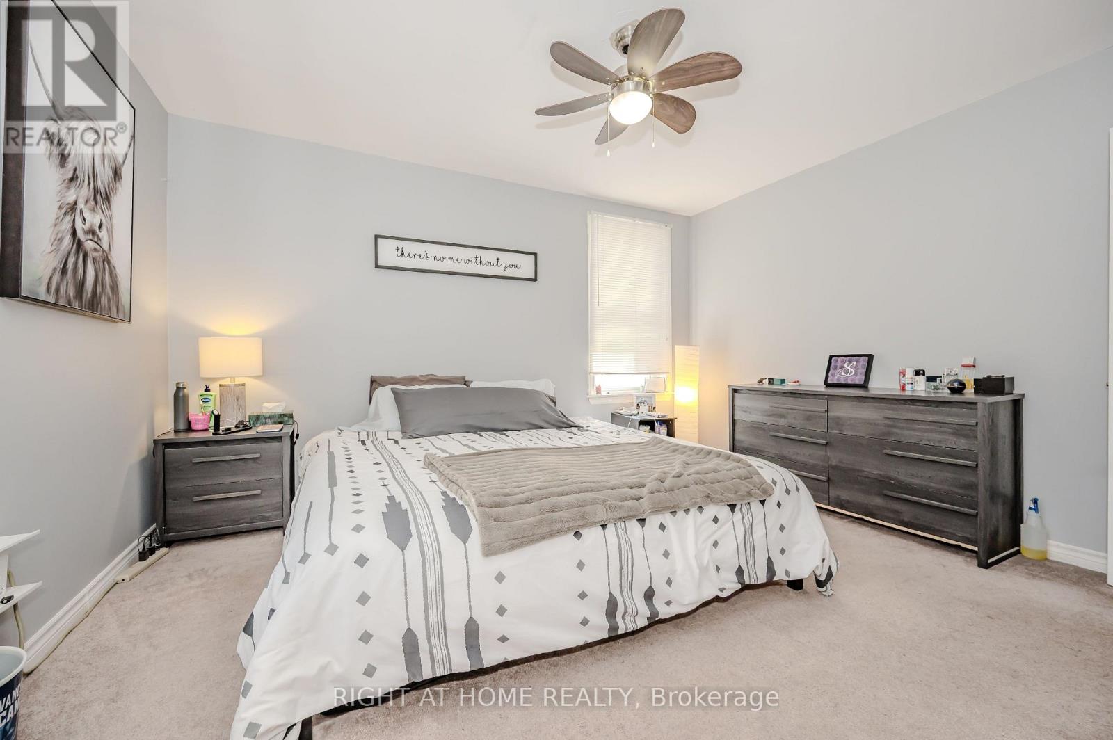 126 Poplar Avenue, Halton Hills (Ac Acton), Ontario  L7J 2E2 - Photo 14 - W12963176