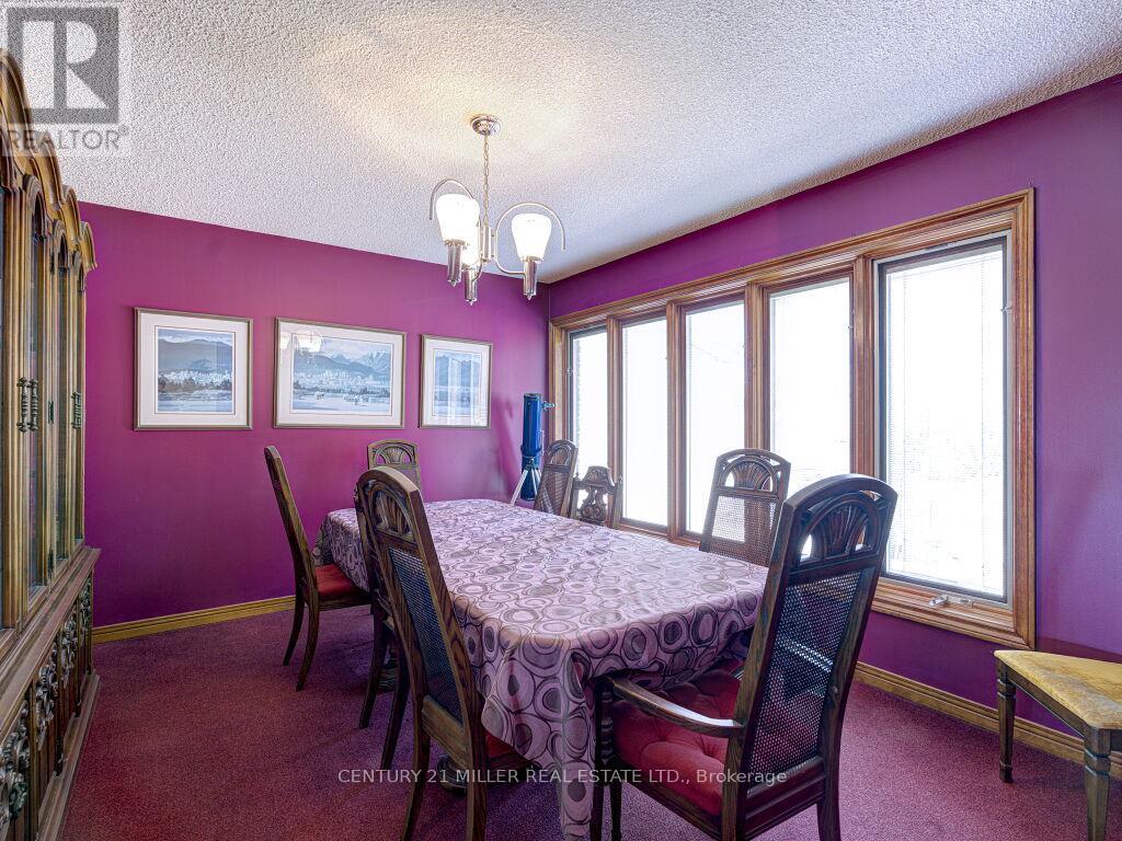 11331 Amos Drive, Milton (Brookville/haltonville), Ontario  L0P 1B0 - Photo 13 - W12963328