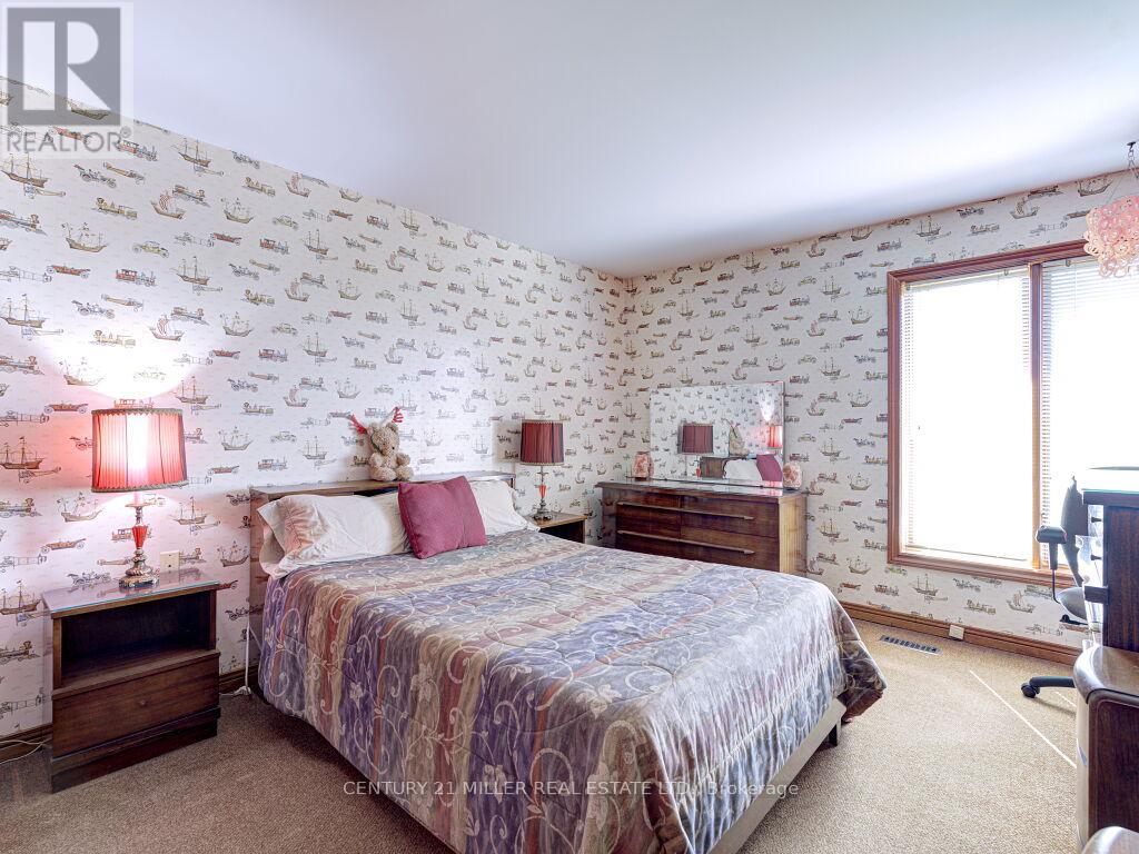 11331 Amos Drive, Milton (Brookville/haltonville), Ontario  L0P 1B0 - Photo 26 - W12963328