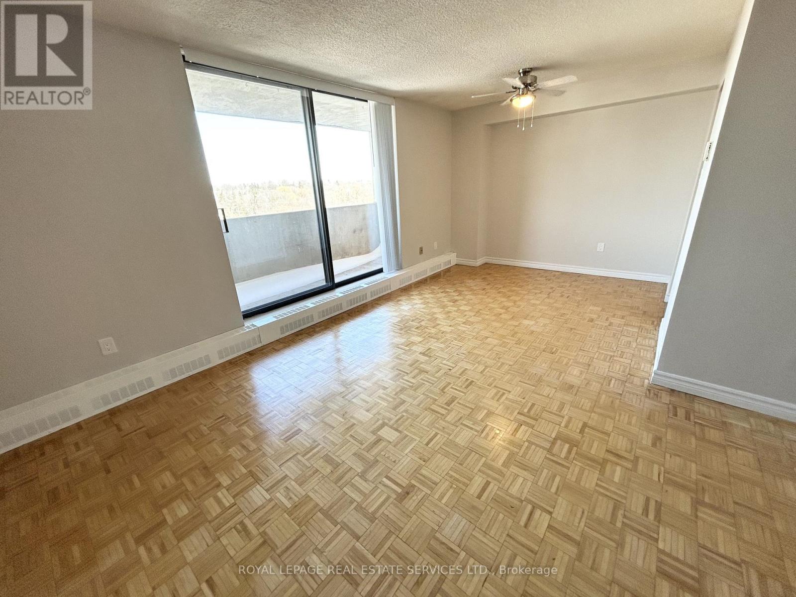 809 - 62 Park Avenue, Halton Hills (Georgetown), Ontario  L7G 4Z1 - Photo 4 - W12966524