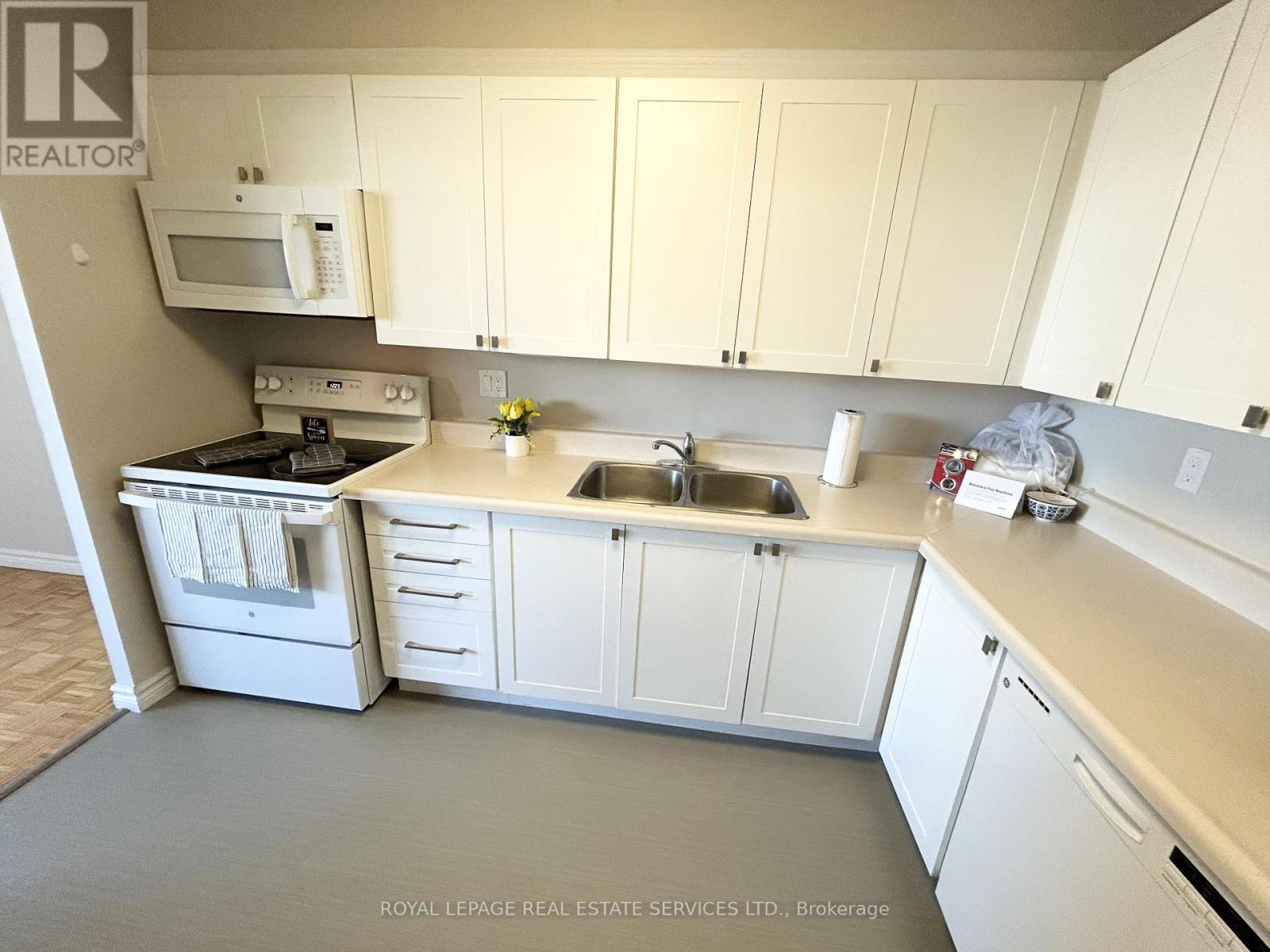 809 - 62 Park Avenue, Halton Hills (Georgetown), Ontario  L7G 4Z1 - Photo 7 - W12966524