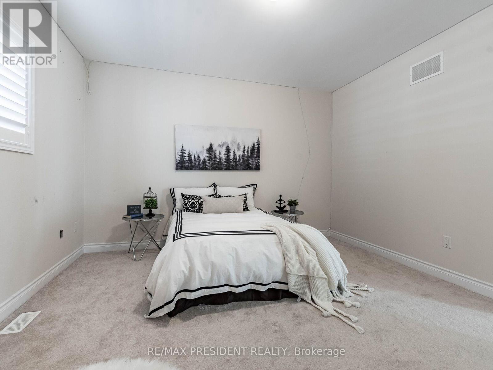 16 Monarch Drive, Halton Hills (Georgetown), Ontario  L7G 0M6 - Photo 31 - W12967696