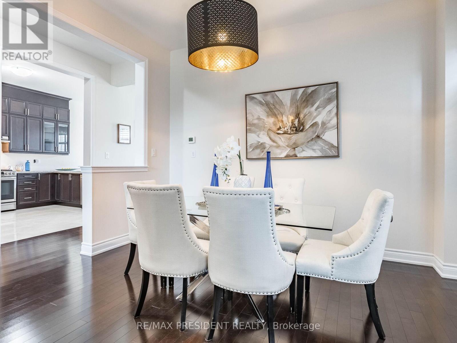 16 Monarch Drive, Halton Hills (Georgetown), Ontario  L7G 0M6 - Photo 8 - W12967696